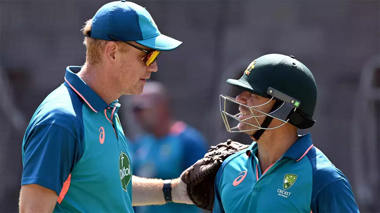 AUS vs WI: Australian Opener David Warner Asked To Fly Back Home From Dubai To Play Against West Indies In T20 Series